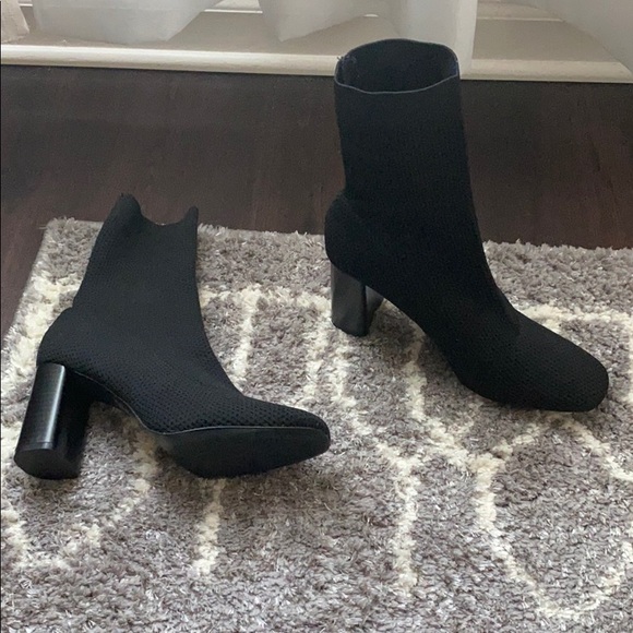 Zara booties - Picture 1 of 3
